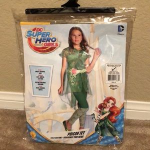 DC Super Hero Girls “Poison Ivy” costume 8-10